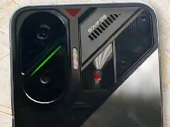 Het lijkt erop dat Xiaomi zich voorbereidt om ook een speciale versie van de Poco F7 uit te brengen. (Afbeeldingsbron via Abhishek Yadav)