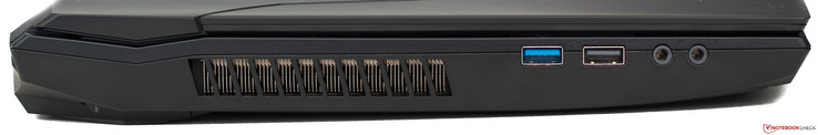 Linkerkant: ventilatoropeningen, USB 3.1 Gen 2, USB 2.0, audio-in (microfoon), audio-uit (koptelefoon)