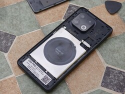 Voor het vervangen van de batterij van de Gigaset GS6 Pro heeft u een schroevendraaier nodig.