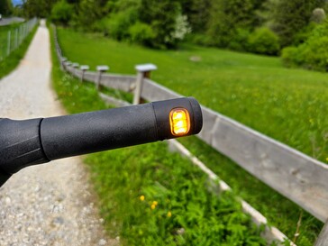 Ninebot F3 Pro Licht