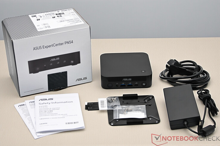 Leveringsomvang van het Asus ExpertCenter PN54