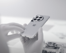 De OnePlus 12 is al verkrijgbaar in een zwarte en groene afwerking. (Afbeeldingsbron: OnePlus)