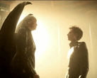 Lucifer en Dream staan tegenover elkaar in een moment van goddelijke spanning; een van de vele visueel opvallende confrontaties in The Sandman Seizoen 2. (bron: Netflix)