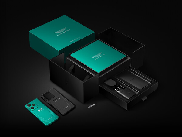 De Realme GT 7 Dream Edition wordt geleverd in een speciale verpakking. (Afbeeldingsbron: Realme)