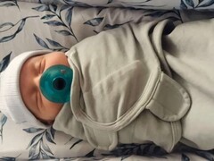 Een afbeelding van de babyjongen (Afbeelding bron: Dr. David Gordon en Rejoice vruchtbaarheid; bijgesneden)