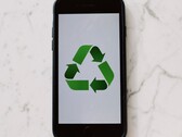 Oude mobiele telefoons kunnen worden gebruikt voor milieuvriendelijke nieuwe IT-concepten.