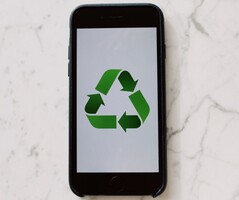 Oude mobiele telefoons kunnen worden gebruikt voor milieuvriendelijke nieuwe IT-concepten.