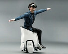 De Honda XR Mobility Experience combineert de elektrische rolstoel UNI-ONE met een VR-bril. (Bron: Honda)