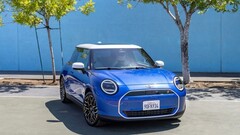 2024 Mini Cooper Electric buitenkant (Bron: CAR Magazine)