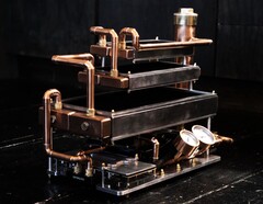 Koperen leidingen en drukmeters geven de PC van Billet Labs een steampunk uiterlijk.
