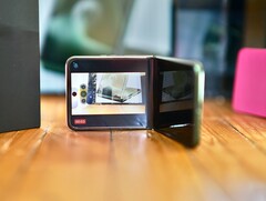 De Razr Plus 2026 (Razr 70 Plus) biedt tal van mogelijkheden om de ingebouwde camera’s op innovatieve wijze te gebruiken.