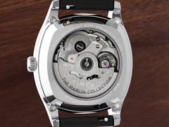 Achteraanzicht van de Timex Marlin Chatham Automatic met het automatische Miyota-uurwerk zichtbaar door de transparante kastbodem