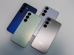 De Galaxy S25 is een van de beste smartphones die momenteel verkrijgbaar zijn (Afbeelding bron: Daniel Schmidt / Notebookcheck)