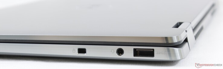 Rechterkant: Wedge lock, 3.5 mm audiopoort, USB 3.2 Gen. 1 Type-A