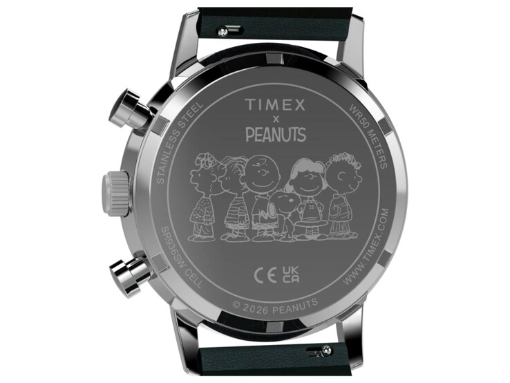 Achterkant van de Timex Peanuts x Marlin Chronograph, met de gegraveerde Peanuts-achterkant