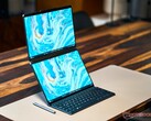 De Lenovo Yoga Book 9i kwam in 2023 zowel positief als negatief in het nieuws, en nu zijn de eerste afbeeldingen van de opvolger in de 9e generatie uitgelekt.