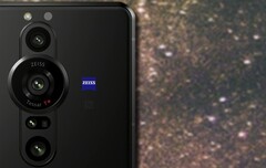 Voor de Sony Xperia 1 V en 5 V smartphones van 2023 kunnen blijkbaar grote ontwerpwijzigingen worden verwacht. (Beeldbron: Sony - bewerkt)