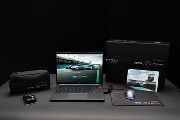 MSI Stealth 16 Mercedes-AMG Motorsport goodiebag (afbeelding via MSI)