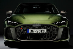 Geëlektrificeerde krachtpatser: De nieuwe Audi RS 5 PHEV combineert een V6-biturbomotor met elektrisch vermogen voor een totaal vermogen van 639 pk, met prijzen vanaf ongeveer $ 115.000