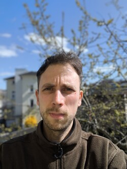 Selfie met de 20 MP-camera aan de voorkant