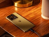 Motorola smokkelt naar verluidt affiliate codes in shopping apps.