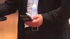 Huawei's tri-fold in het wild. (Afbeeldingsbron: MyDrivers)