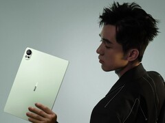 De versie van dit jaar van de Huawei MatePad 12 X is het evenbeeld van zijn voorganger. (Afbeelding Bron: Huawei)