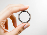 Nieuwe betaalbare titanium smartring met haptiek, display en 30-dagen batterij