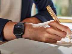 Google bevestigt dat er geen nieuwe Fitbit smartwatches bij bestaande modellen zoals de Sense 2 (hierboven) zullen komen. (Afbeeldingsbron: Fitbit)