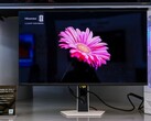 De nieuwe Hisense UX monitor met echte RGB mini-LED achtergrondverlichting