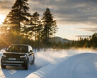 De nieuwe Range Rover Electric ondergaat een wintertest bij -4°C in Zweden. (Afbeelding bron: Land Rover)