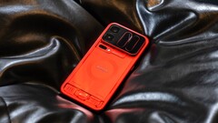 De wereldwijde Xiaomi 18 Pro (Max) zal in Europa niet verkrijgbaar zijn in een transparant rode uitvoering, maar je kunt wel een andere soort rood verwachten.