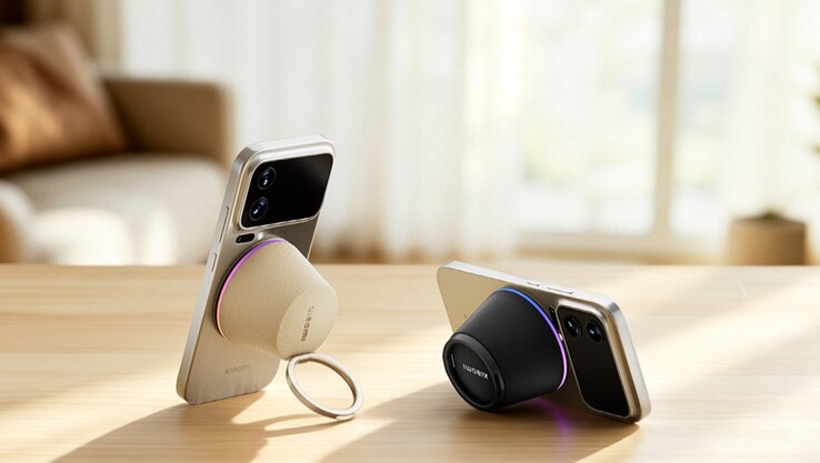De Xiaomi-luidspreker die via de magneetring aan de telefoon is bevestigd en als telefoonstandaard fungeert