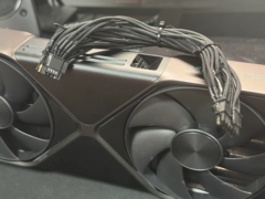 Er zit meer achter het gesmolten RTX 5090-verhaal dan je op het eerste gezicht zou denken (bron: Reddit)