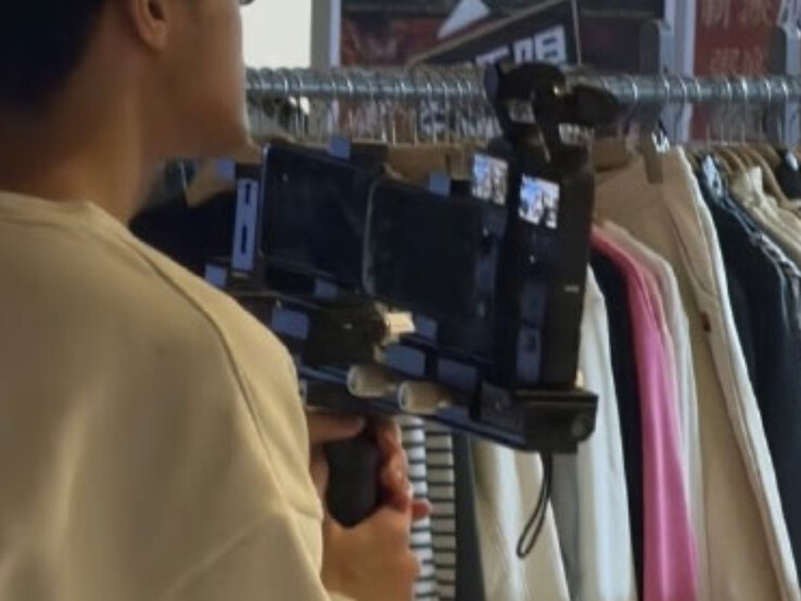 De Osmo Pocket 3 en de geruchtmakende Osmo Pocket 4, van links naar rechts. (Afbeeldingsbron: via De Nieuwe Camera)