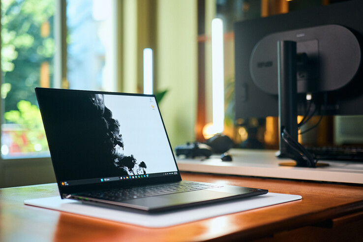 Een bijna perfecte dagelijkse metgezel: de Razer Blade 16 uit 2026 blinkt uit als draagbare vervanging voor een desktopcomputer, hoewel kleine softwareproblemen en een hoog prijskaartje de ervaring enigszins bederven.