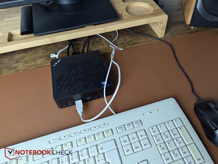 Slechts 1 USB-A aan de achterkant: Muis of toetsenbord - één moet aan de voorkant zitten