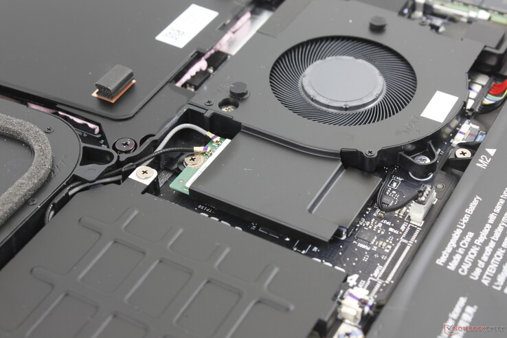 De verwijderbare Intel Killer BE1750x wordt standaard geleverd voor Wi-Fi 7 en Bluetooth 5.4 connectiviteit