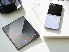 Op het zomerse Galaxy Unpacked-evenement van dit jaar worden mogelijk drie nieuwe opvouwbare modellen getoond, en niet twee, zoals afgebeeld, modellen van de zesde generatie. (Afbeeldingsbron: Samsung)