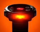 De Polar Street X Smartwatch heeft een LED-zaklamp die ook rood kan oplichten.