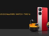 De iQOO Watch en Ie knoppen met de Neo9. (Bron: iQOO)