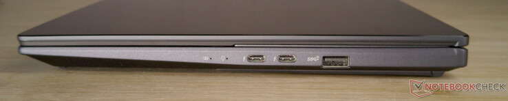 Rechts: 2 x USB-C met Thunderbolt 4, DisplayPort en PowerDelivery; USB-A 3.2 Gen 2