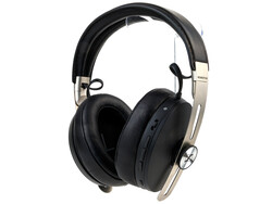 De Sennheiser Momentum 3 Wireless heeft een ander ontwerp.