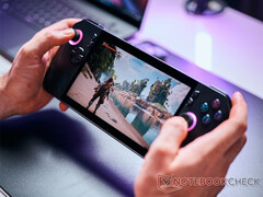 AFMF 2.1 is nu beschikbaar op de ROG Ally en de nieuwere ROG Ally X, afgebeeld. (Afbeeldingsbron: Notebookcheck)