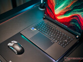 De RTX 5090 laptop en mini LED in een gaming laptop - Asus ROG Strix SCAR 16 2025 review