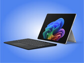 De Surface Pro 12 'for Business' is verkrijgbaar in zwart of platina.