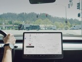Een groot deel van het concurrentievoordeel van Tesla is te danken aan de geavanceerde functies voor automatisch rijden. (Afbeeldingsbron: Tesla)