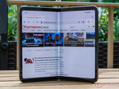 Google is mogelijk al bezig met de ontwikkeling van een nieuwe opvouwbare smartphone. (Afbeeldingsbron: Notebookcheck)
