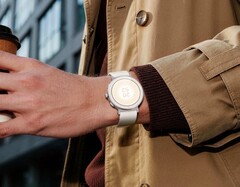 De Realme Watch S5 heeft een opvallend ontwerp.