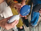 De draagbare Bluetooth-luidspreker Miniroll van Ultimate Ears heeft een ontwerp dat lijkt op dat van de Google Nest Mini (Afbeelding bron: Logitech)